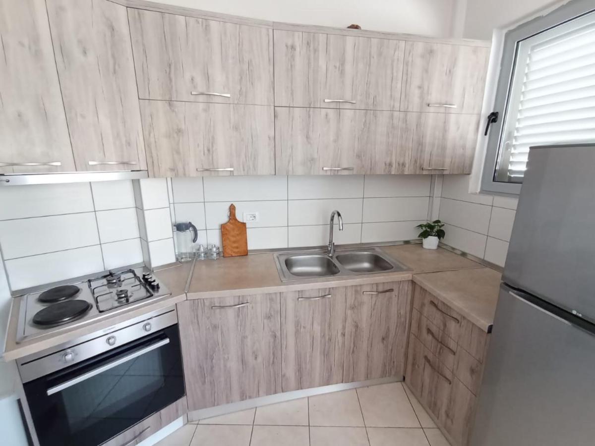 Trea Accomodations - Port Side Vlore Luaran gambar