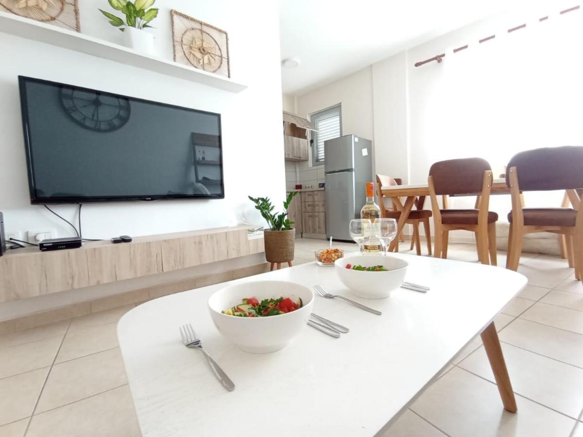 Trea Accomodations - Port Side Vlore Luaran gambar