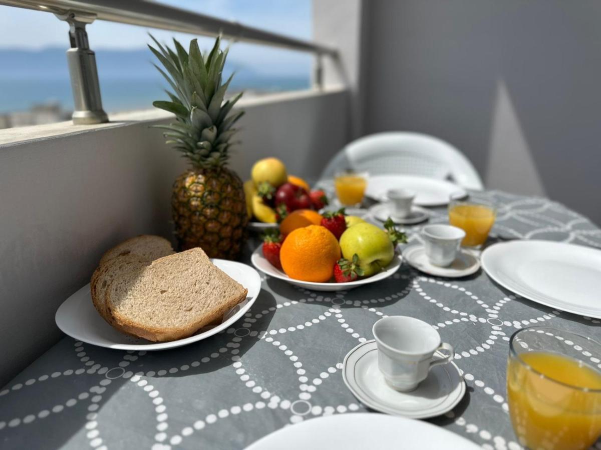 Trea Accomodations - Port Side Vlore Luaran gambar