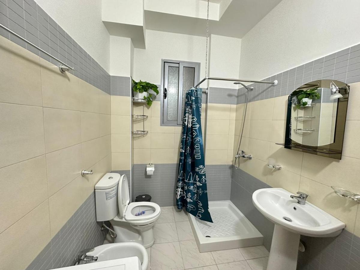 Trea Accomodations - Port Side Vlore Luaran gambar